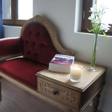 L'autre Maison Oda ve Kahvaltı