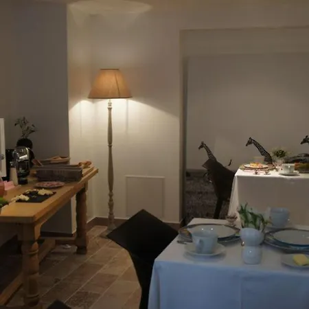 L'autre Maison Oda ve Kahvaltı